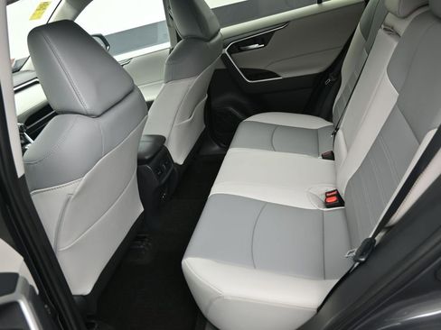 Used 2025 Toyota RAV4 XLE Premium image 11