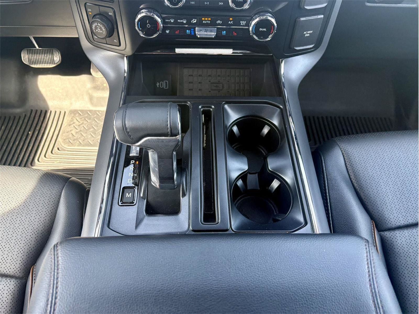 Used 2021 Ford F150 Lariat RWD image 12