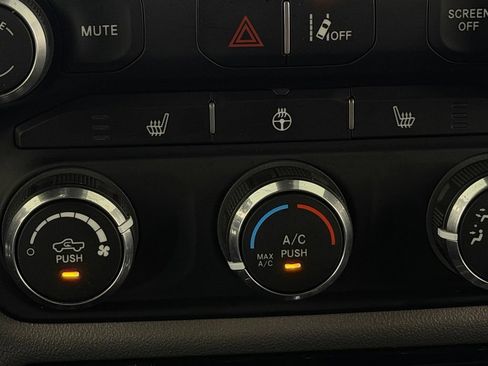 Certified 2024 RAM 1500 Big Horn AWD/4WD image 18