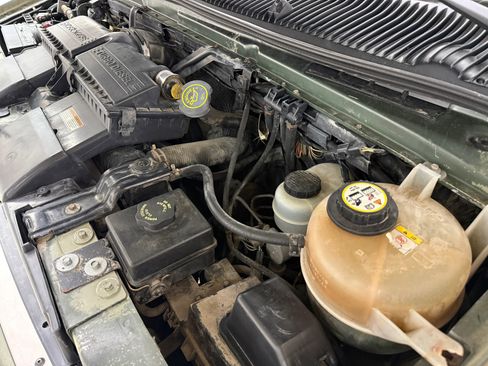 Used 2002 Ford E-350 and Econoline 350 Van image 77