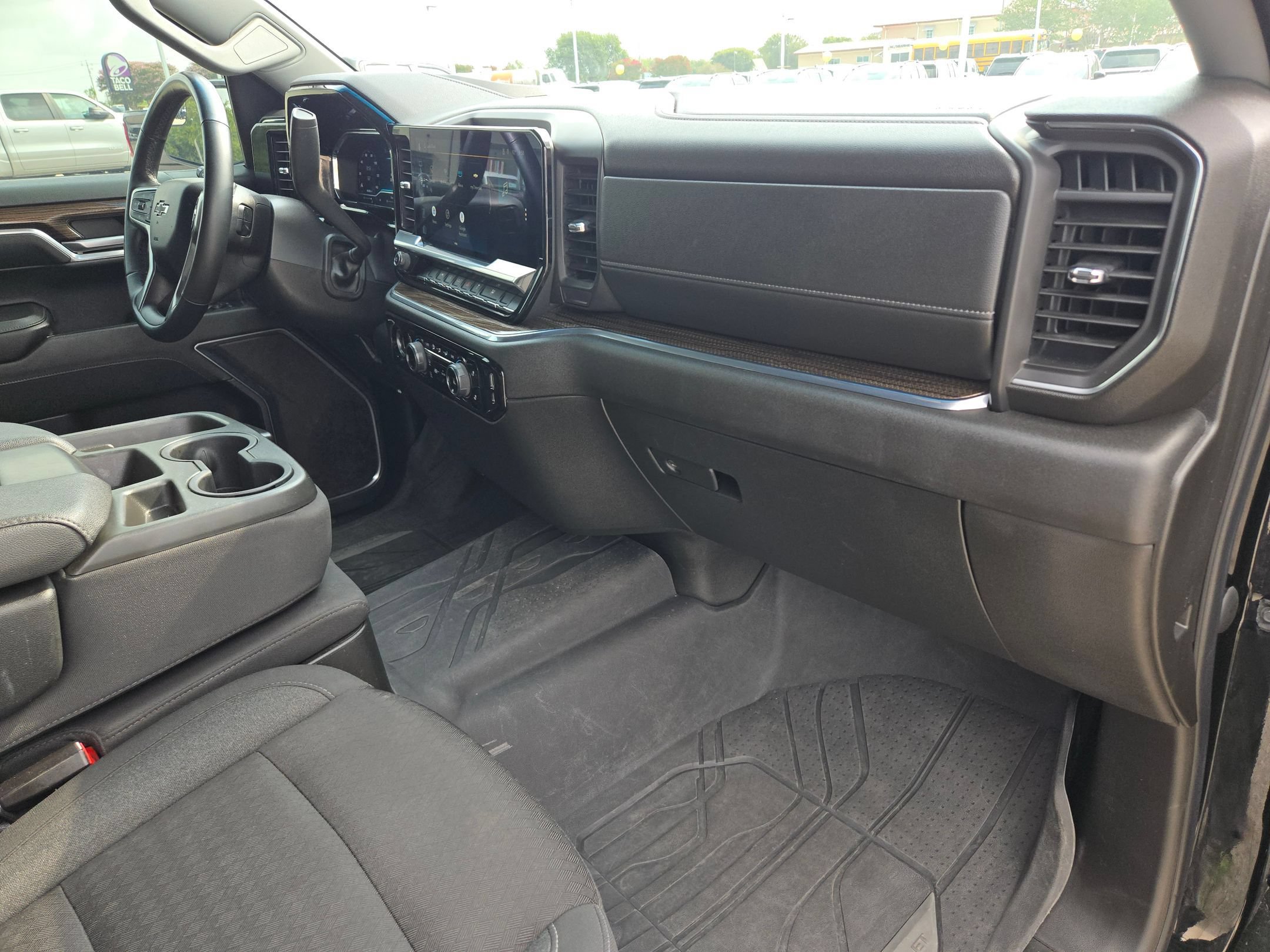 Used 2024 Chevrolet Silverado 1500 RST AWD/4WD image 27