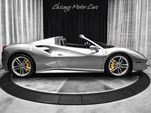 Used 2017 Ferrari 488 Spider image 49