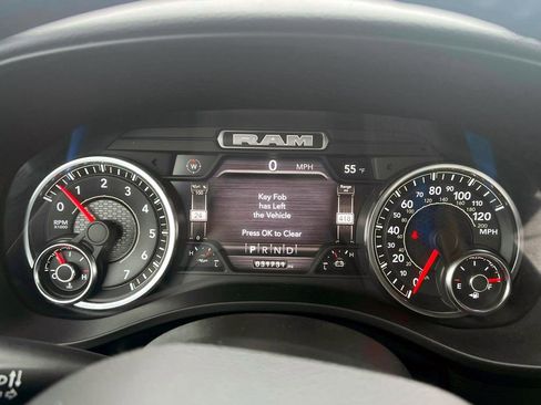 Certified 2022 RAM 1500 Big Horn image 24