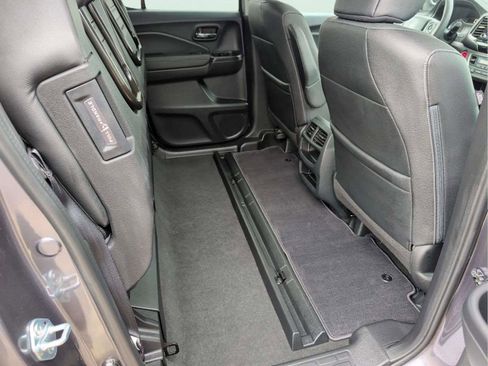 Used 2022 Honda Ridgeline RTL image 17