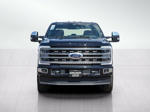 Used 2024 Ford F350 Platinum w/ FX4 Off-Road Package AWD/4WD image 8