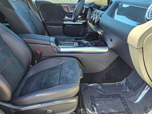 New 2025 Mercedes-Benz GLA 250 4MATIC image 38