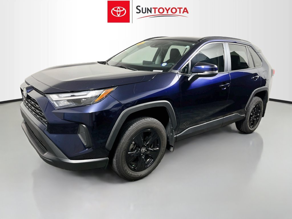 Used 2024 Toyota RAV4 XLE w/ Convenience Package FWD image 7