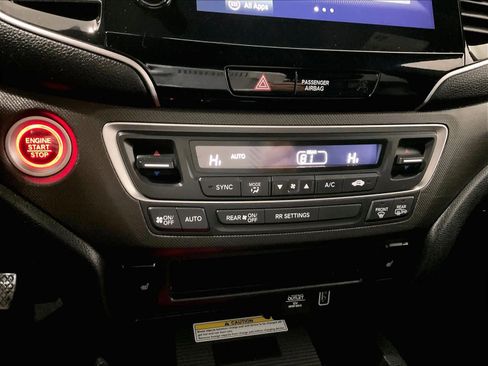 Used 2023 Honda Passport TrailSport image 26