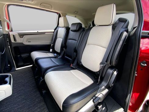 Used 2025 Honda Odyssey Elite image 20