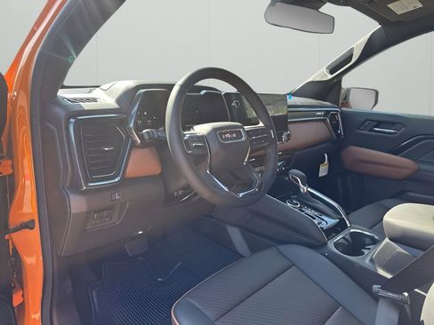 New 2026 GMC Canyon AT4 w/ AT4 Premium Package image 26