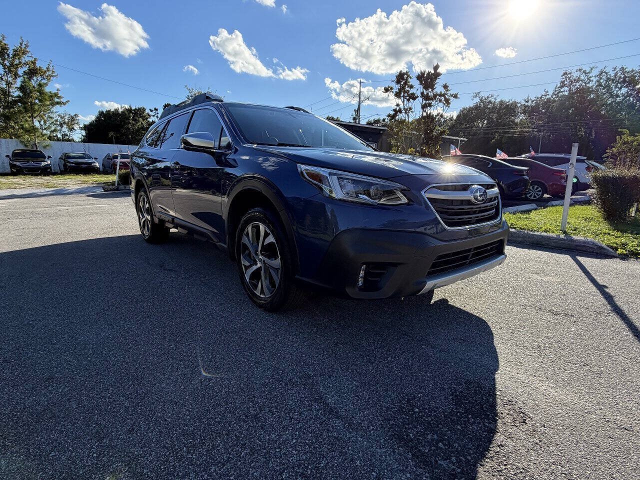 Used 2021 Subaru Outback Touring w/ Popular Package #2 AWD/4WD image 1