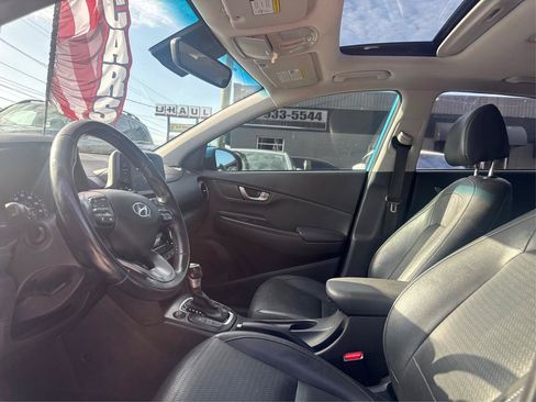 Used 2018 Hyundai Kona Limited FWD image 9