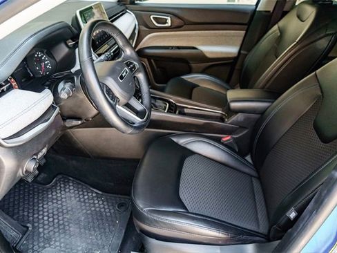 Used 2022 Jeep Compass Latitude w/ Convenience Group image 28