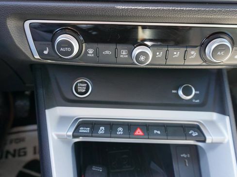 Used 2023 Audi Q3 2.0T Premium Plus w/ Premium Plus Package image 22