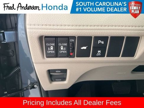 New 2026 Honda Odyssey Touring image 9