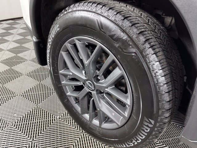 Certified 2025 Nissan Rogue S FWD image 16