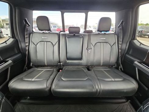 Used 2017 Ford F250 Platinum w/ Platinum Ultimate Package image 25