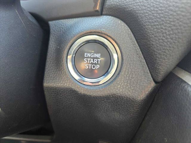 Used 2024 Toyota RAV4 XLE FWD image 30