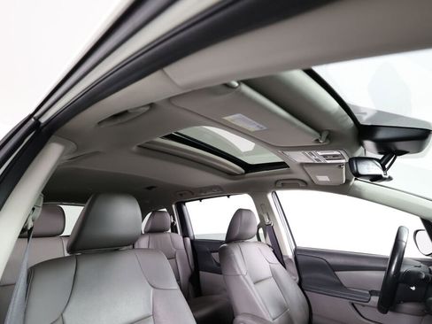 Used 2016 Honda Odyssey EX-L image 38