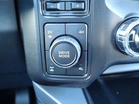 New 2026 Ford F250 Lariat w/ Black Appearance Package AWD/4WD image 9