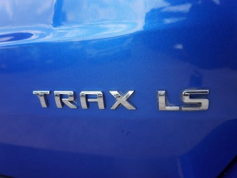 Used 2016 Chevrolet Trax LS w/ LPO, Cargo Package image 32