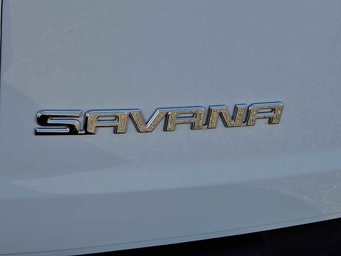 New 2025 GMC Savana 3500 w/ Driver Convenience Package image 21
