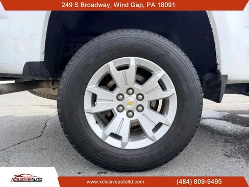 Used 2022 Chevrolet Colorado LT w/ Fleet Safety Package image 21