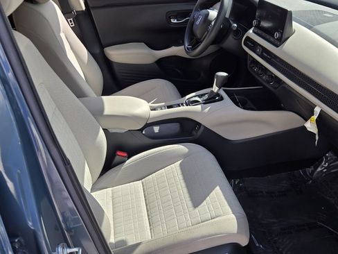 Certified 2025 Honda HR-V LX image 16