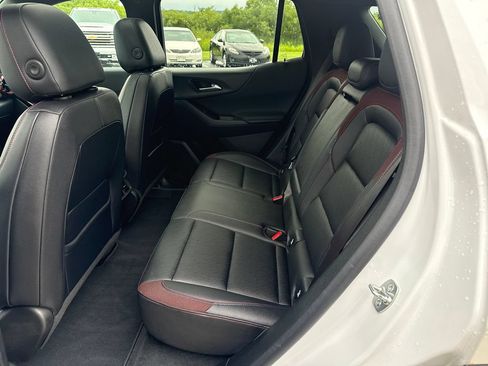Certified 2025 Chevrolet Equinox RS w/ Safety and Technology Package AWD/4WD image 30