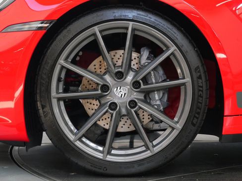 Used 2024 Porsche 911 Carrera image 10