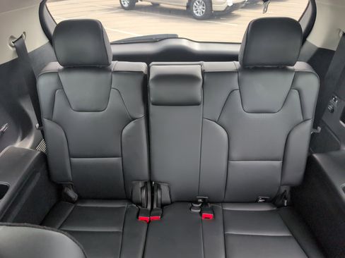 Used 2022 Kia Telluride SX w/ Nightfall Edition Package AWD/4WD image 32