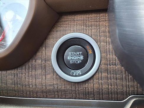 Used 2019 RAM 3500 Limited image 9