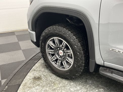 Certified 2024 GMC Sierra 1500 AT4 w/ Technology Package image 39