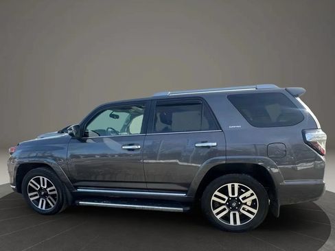 Used 2018 Toyota 4Runner Limited AWD/4WD image 8