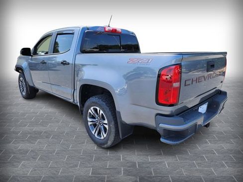 Used 2022 Chevrolet Colorado Z71 AWD/4WD image 3