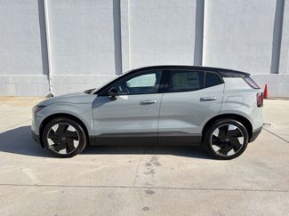 New 2026 Volvo EX30 Plus w/ Climate Package AWD/4WD video 2