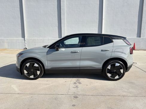 New 2026 Volvo EX30 Plus w/ Climate Package AWD/4WD image 2