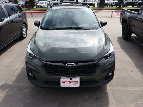 Used 2024 Subaru Crosstrek 2.5i Limited w/ Popular Package #3A image 3
