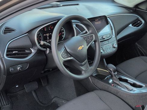 Certified 2023 Chevrolet Malibu LT w/ Driver Confidence Package image 2