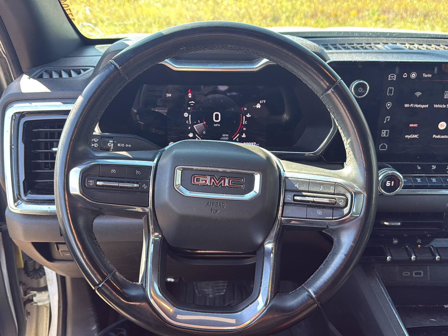Used 2023 GMC Canyon Elevation w/ Elevation Premium Package AWD/4WD image 15