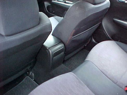 Used 2011 Subaru Impreza Outback Sport AWD/4WD image 15