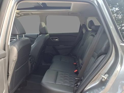 Certified 2026 Nissan Rogue Platinum w/ Platinum Premium Package AWD/4WD image 6