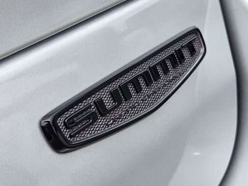 New 2026 Jeep Grand Cherokee Summit AWD/4WD image 13