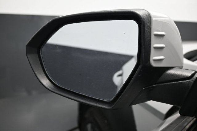 Used 2025 Hyundai Kona SEL FWD image 4