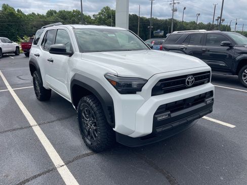 New 2026 Toyota 4Runner SR5 AWD/4WD image 1