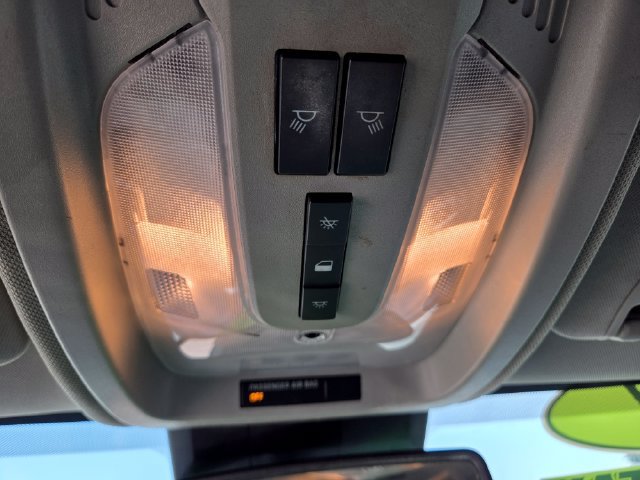 Used 2017 Chevrolet Equinox LT w/ Convenience Package FWD image 32