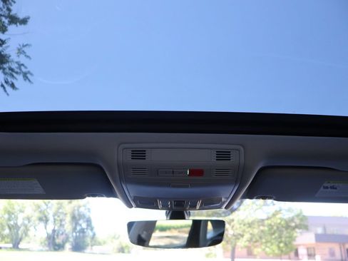 Used 2021 Volkswagen Jetta SE FWD image 27