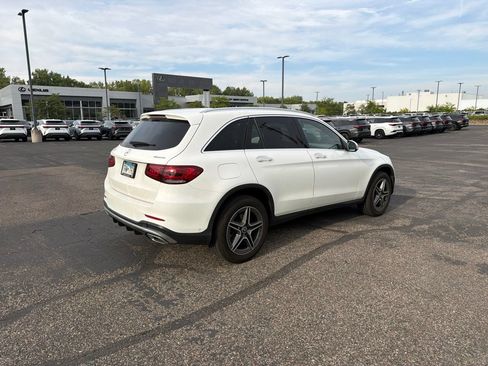 Used 2021 Mercedes-Benz GLC 300 4MATIC image 32