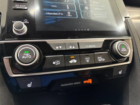 Used 2020 Honda Civic EX image 19