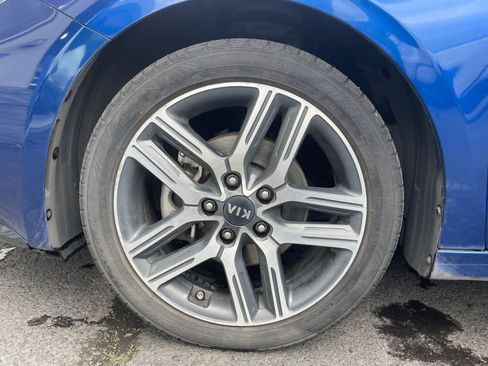 Used 2019 Kia Forte S image 15